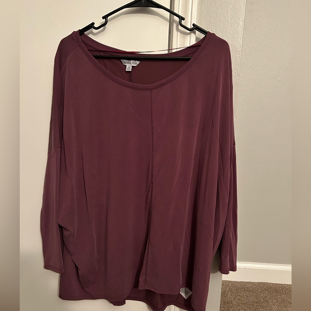 Ophelia Roe top like new. Gorgeous purple color. Size 2x